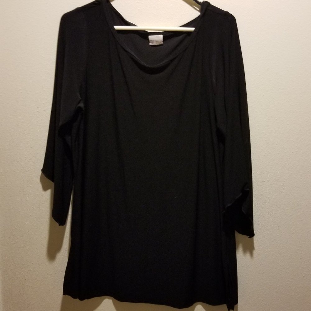 Venezia Black Professional Top in Size 18/20